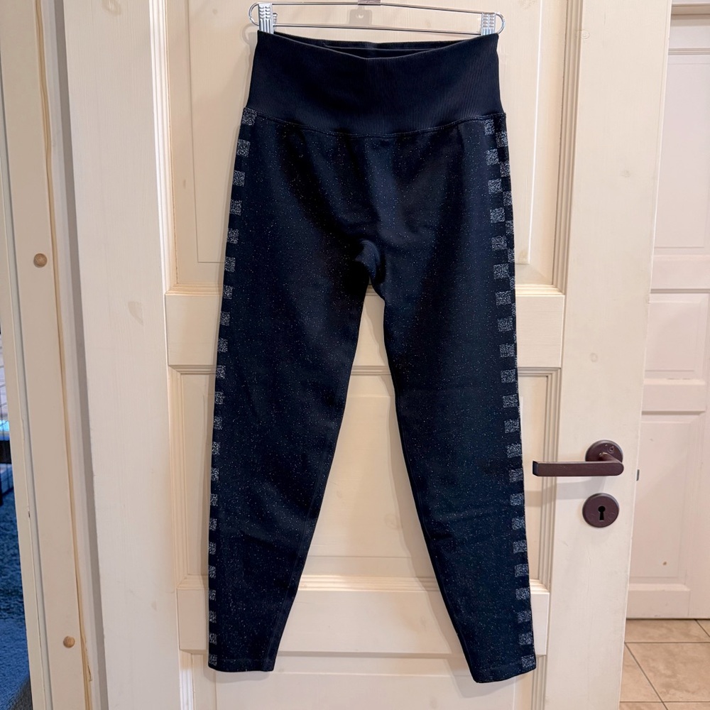 PINK Active Leggings - NWOT
